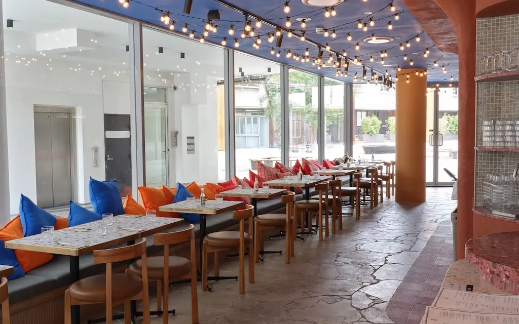 Baja Cantina (Bourke st)